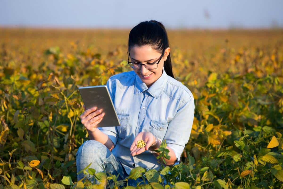 Taking Agricultural Field Trial Management To The Cloud | Agmatix